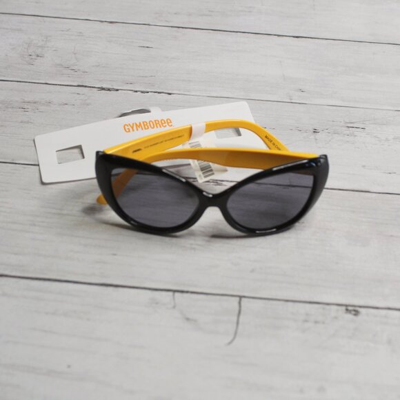 Gymboree Vintage Girl's Top Shorts Sunglasses Size 4 Black Yellow - Picture 8 of 11